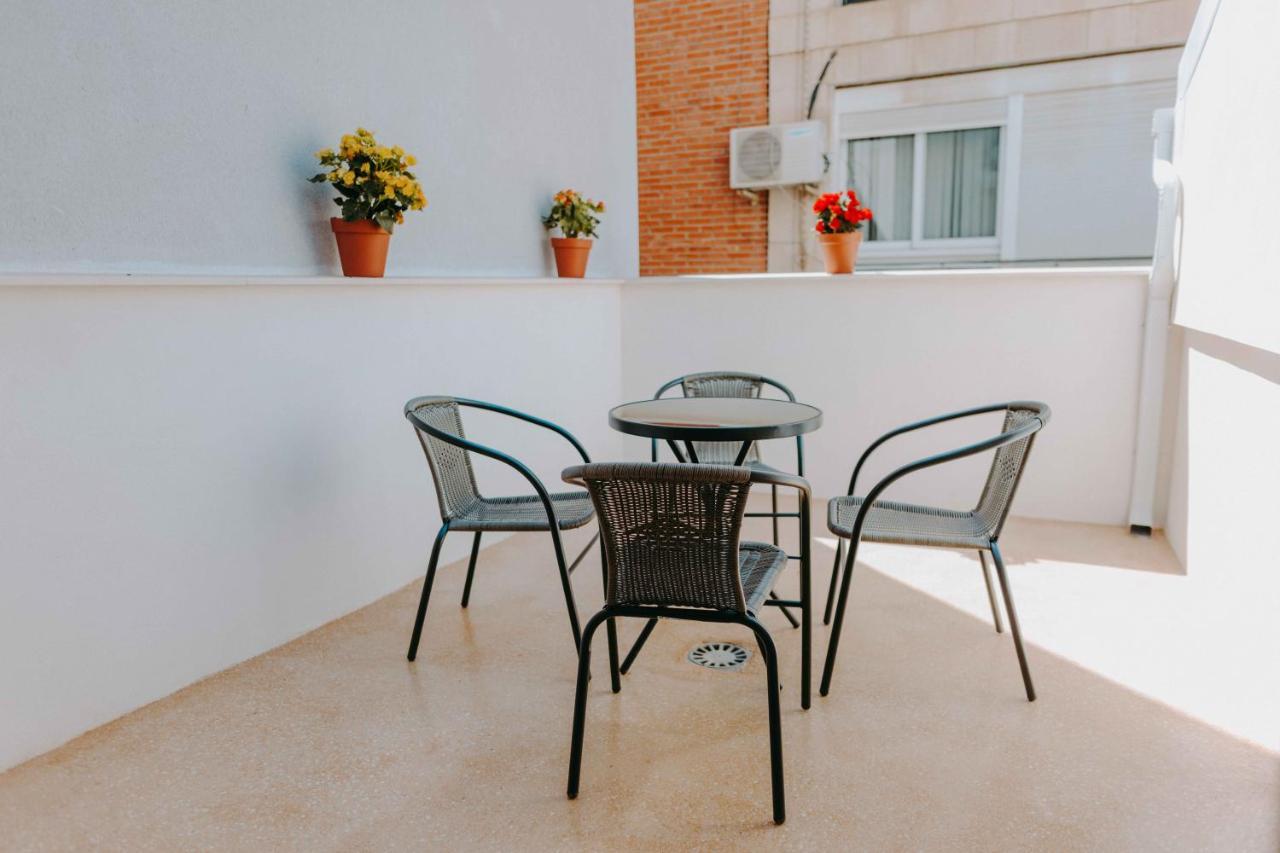 Apartamentos Santa Isabel Murcia Buitenkant foto